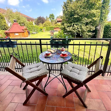 Apartment Casa Arnold With Garden Near Maggiore